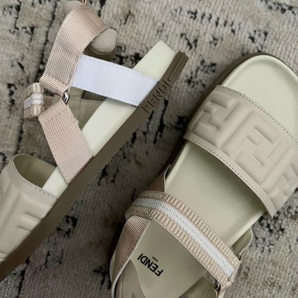 *SOLD* Fendi FF Logo Embossed Sandals - Picture 3 of 12